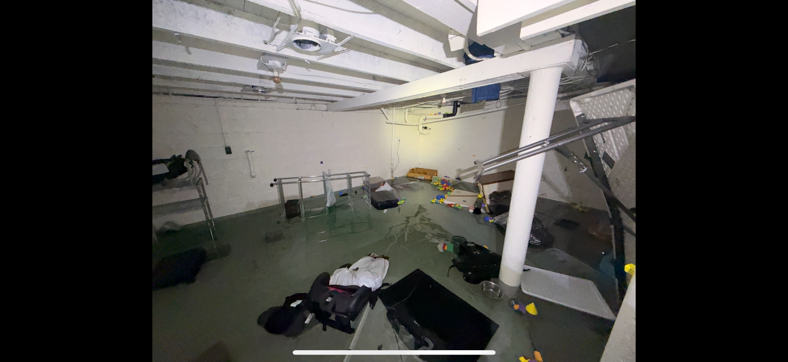 Water damage restoration crew on-site in Newcastle, WA